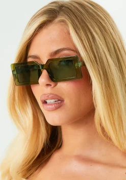 Clara Green Square Sunglasses