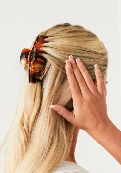 Daphne Brown Tortoise Shell Large Claw Clip